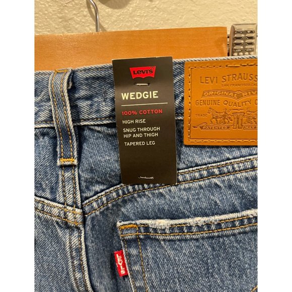 LEVI'S Wedgie High-Rise Jeans - Picture 7 of 7